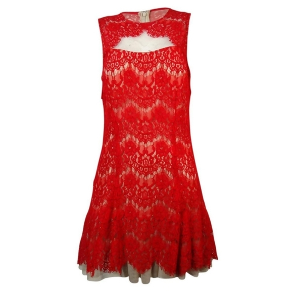 Steppin' out Women's Lace Flare Hem Dress - Picture 4 of 16